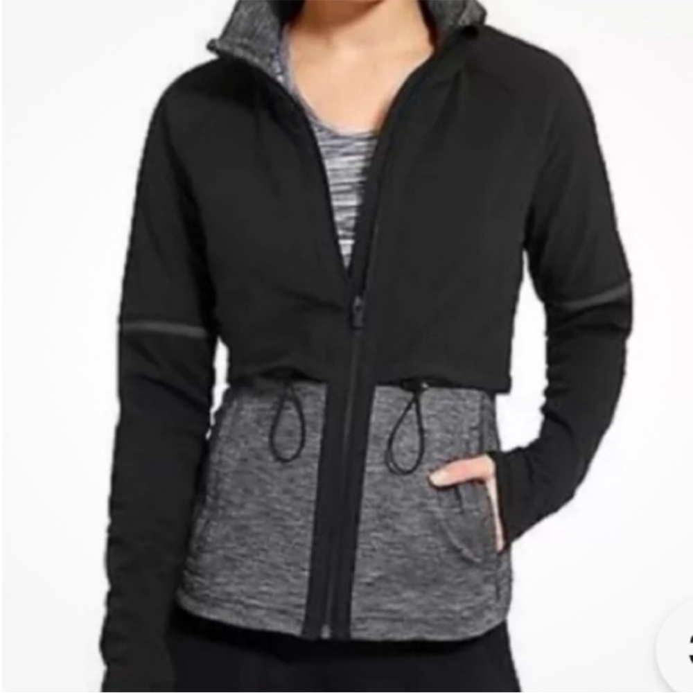 Athleta Quick Step Jacket Black and Gray Size M Reflective Stowaway Hood